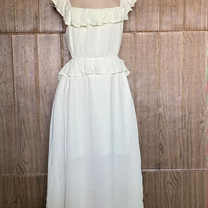 Vestido Forever 21 Blanco con Volantes y Espalda Descubierta