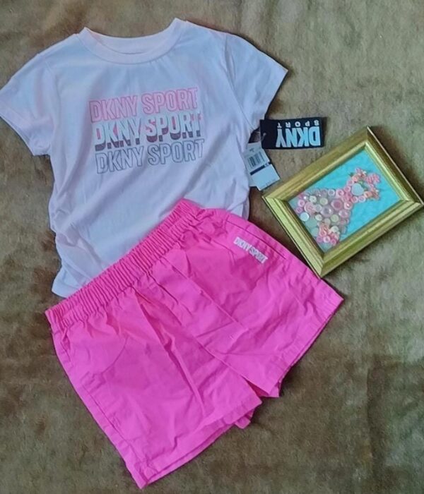Conjunto DKNY Sport para niña de 2 piezas talla 6X –
