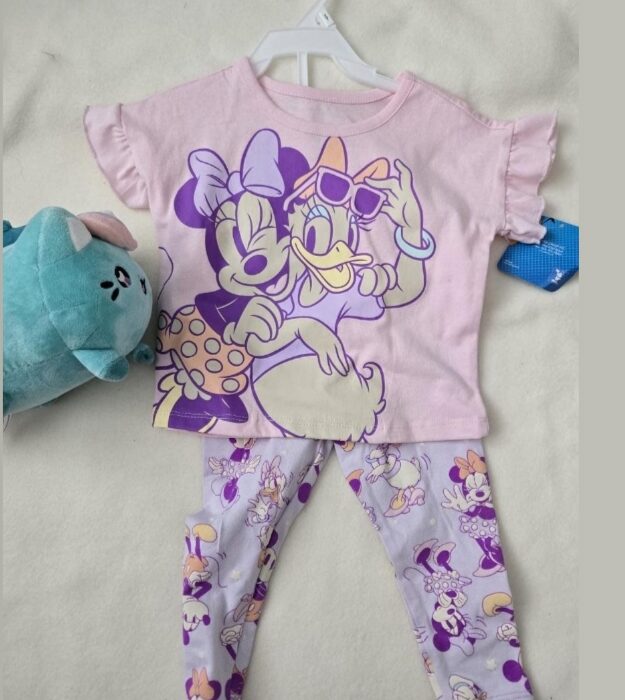 Conjunto de 2 piezas marca  Disney Mickey and Friends talla 2T
