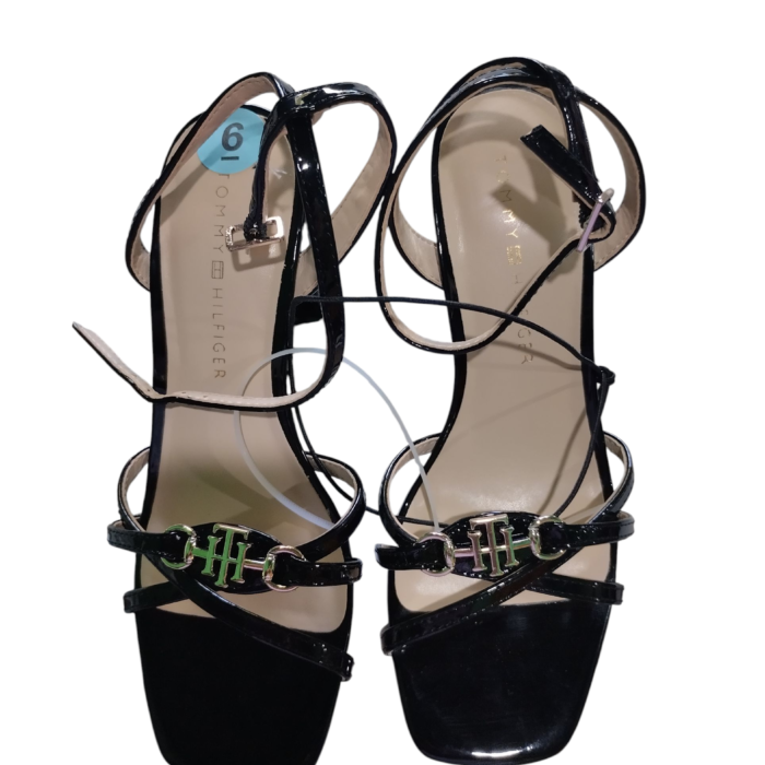 Sandalias de tacón alto Tommy Hilfiger para mujer – Elegantes en charol negro