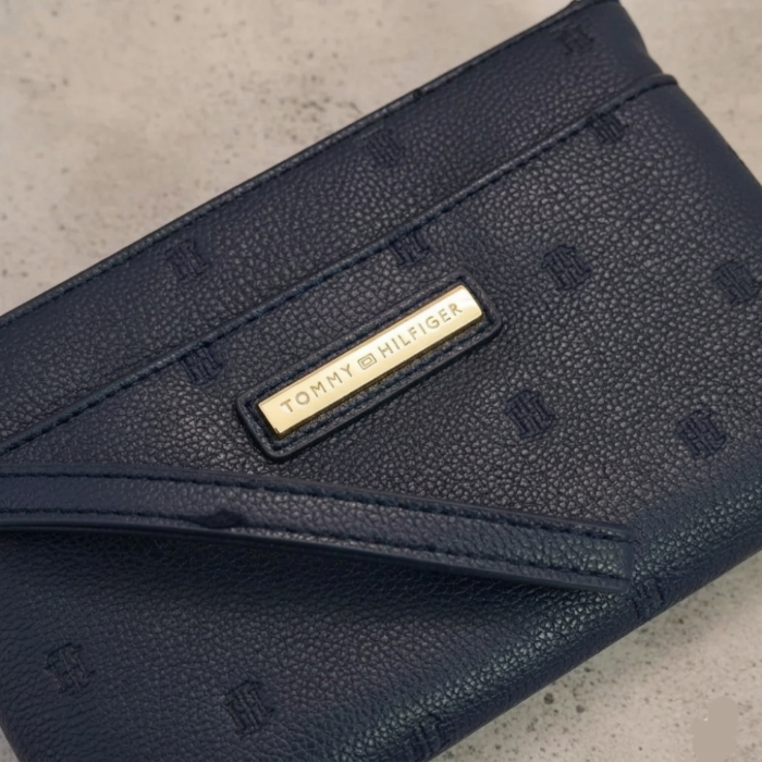 Muñequera Tommy Hilfiger Azul Marino con Monograma TH Grabado para Mujer