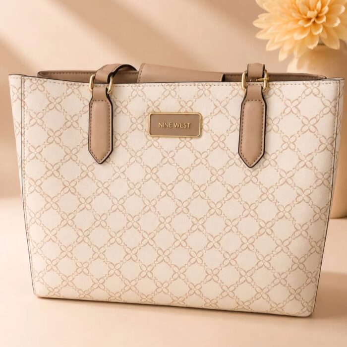Bolso Tote Nine West con Monedero Incluido - Elegante y Espacioso