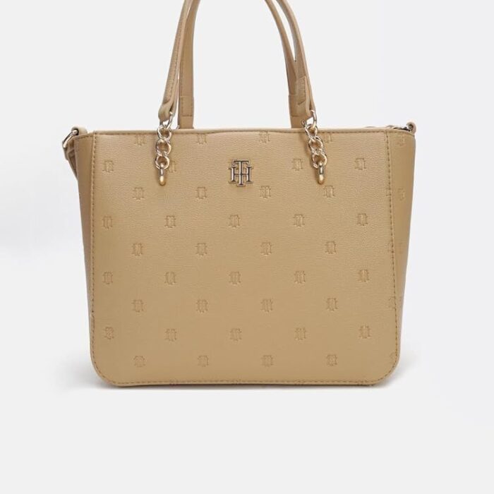 Bolso Tote Tommy Hilfiger Camel con Monograma TH en Relieve